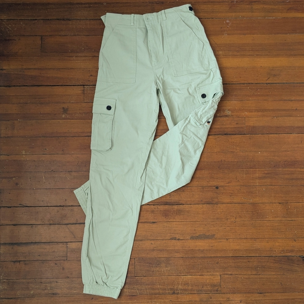 Like New Wondery Isabel 3.0 Outdoor Cargo Jogger Pants Agave Green Tall Small